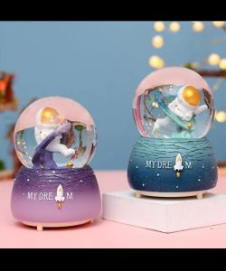 Astronot Kar Küresi Orta Boy WY20K23