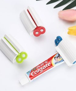 Çevirmeli Diş Macun Sıkacağı 1 Adet